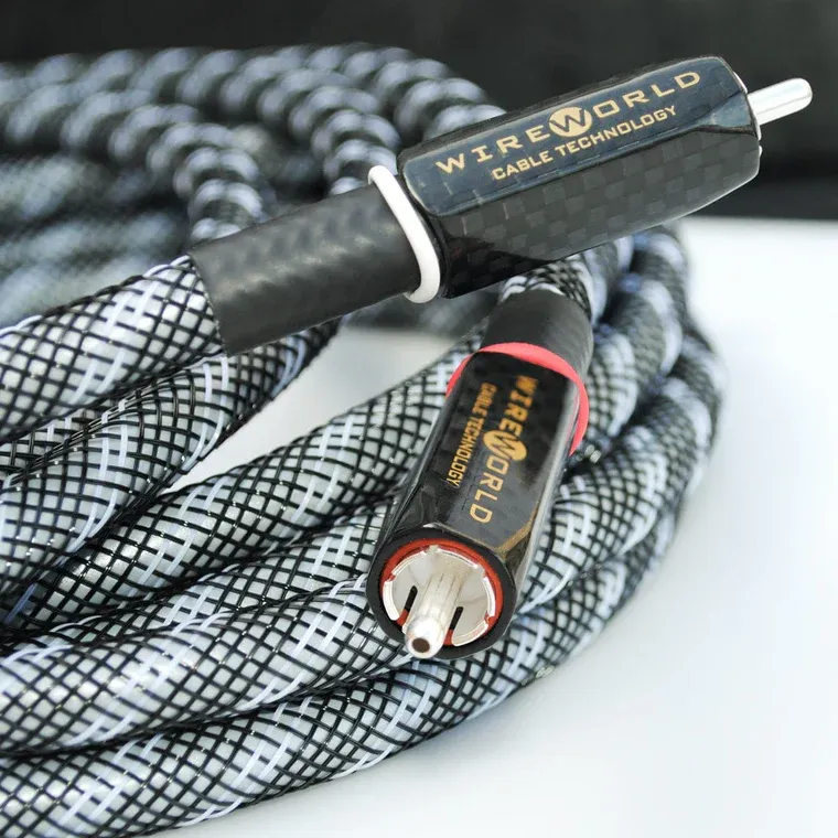 WireWorld Platinum Eclipse™ 10