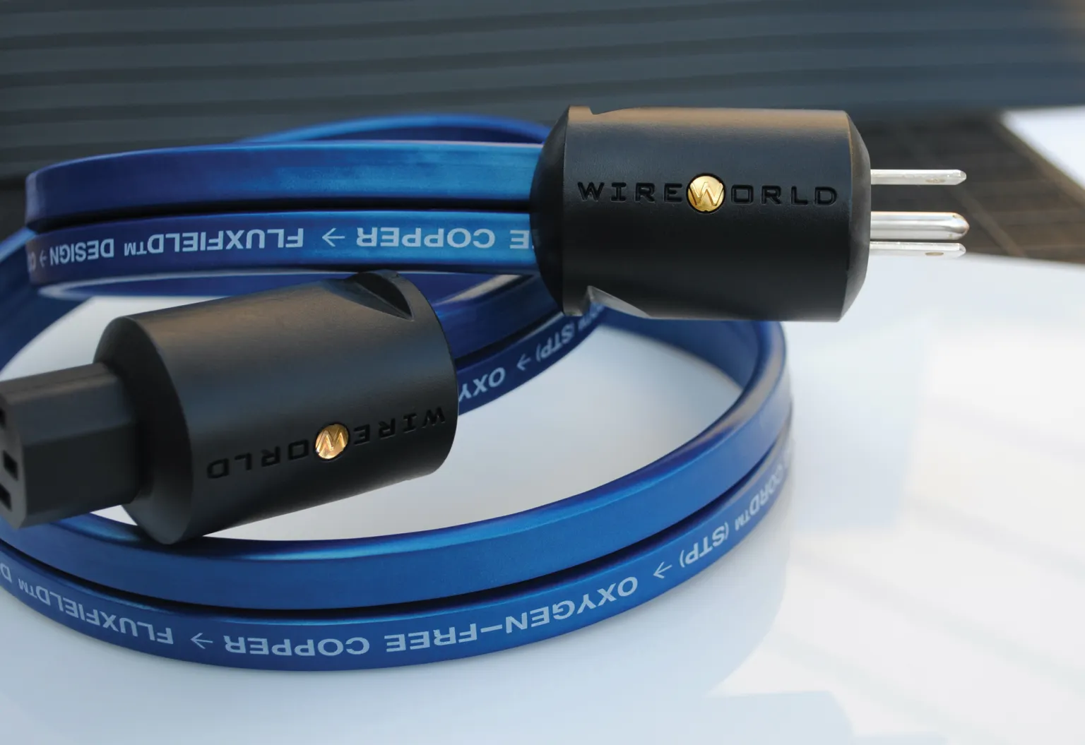 WireWorld Stratus™ 10 