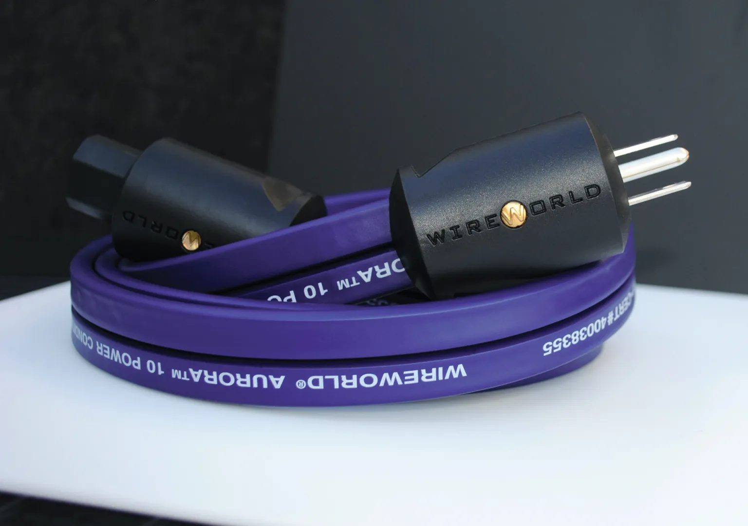 WireWorld Aurora™ 10