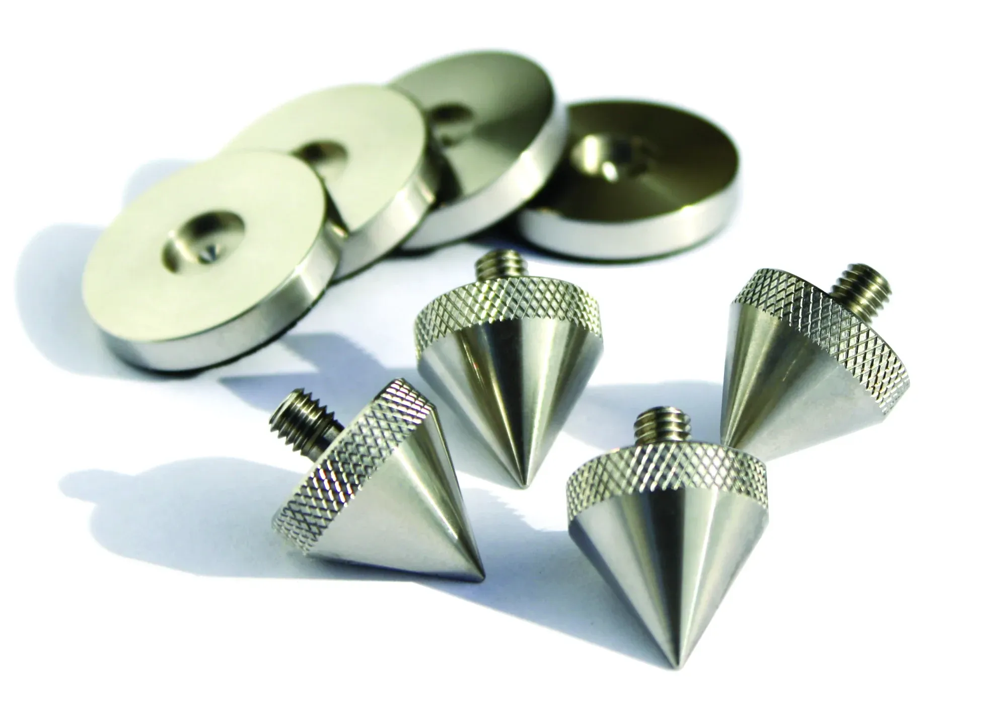 IsoTek M6 Spike & Shoe Upgrade Kit, M-Kabl Beograd (2/3)