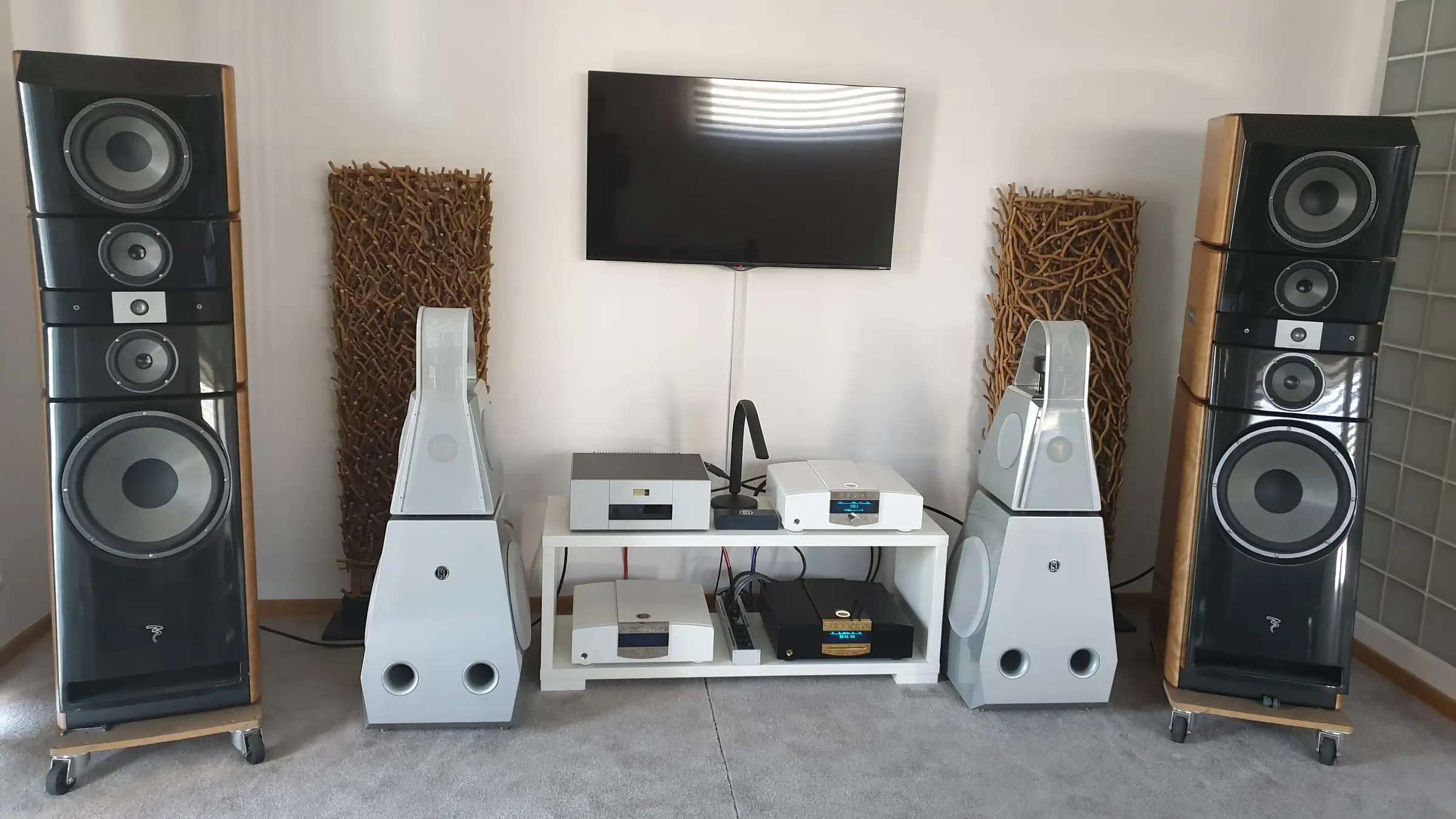 M-Kabl showroom, New Belgrade